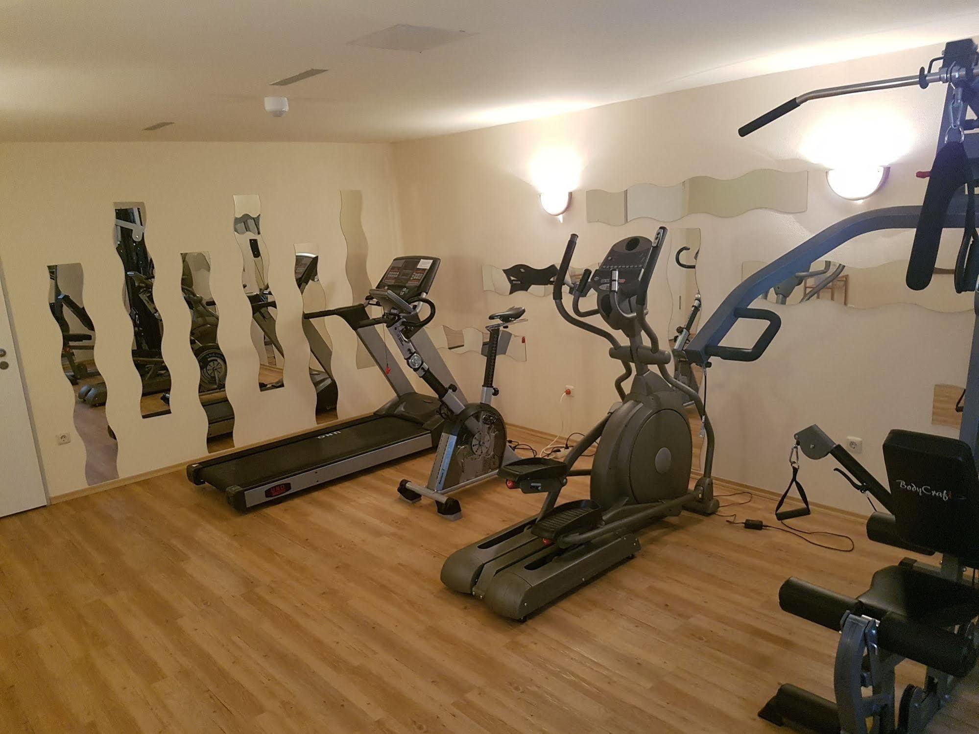 Stadthotel Stern Wißmar エクステリア 写真