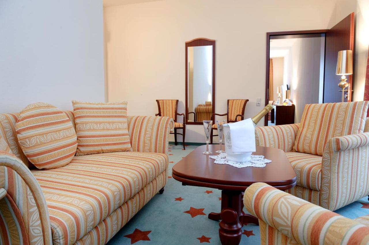 Stadthotel Stern Wißmar エクステリア 写真